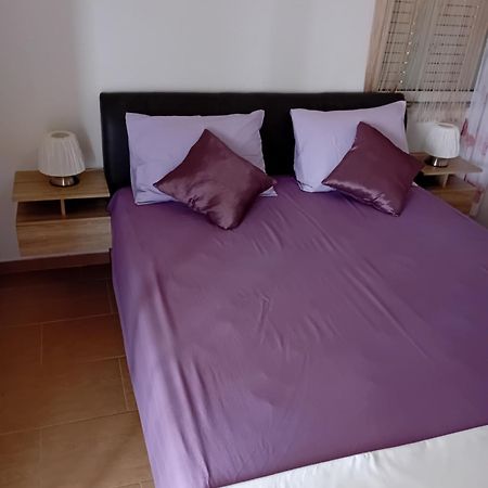 Apatmani Peternel Appartement Vir Buitenkant foto