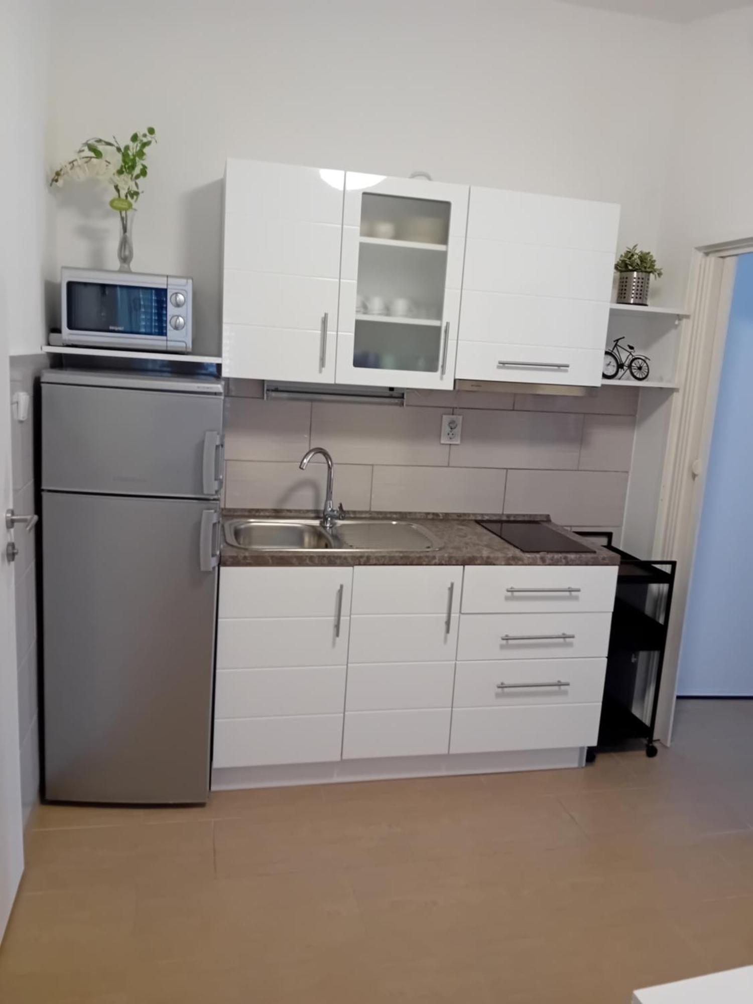 Apatmani Peternel Appartement Vir Buitenkant foto