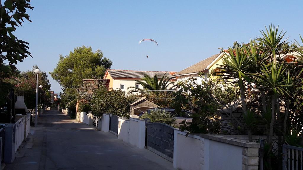 Apatmani Peternel Appartement Vir Buitenkant foto