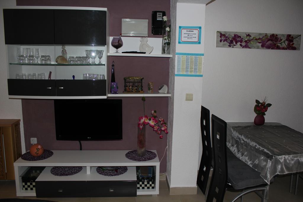 Apatmani Peternel Appartement Vir Buitenkant foto