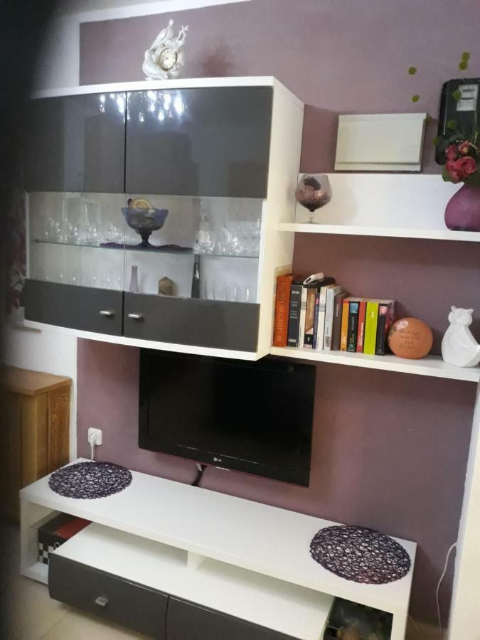 Apatmani Peternel Appartement Vir Buitenkant foto